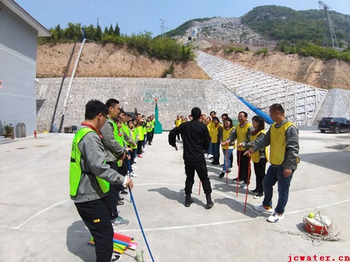 公司舉辦“慶五一、迎五四”職工文體活動(dòng)